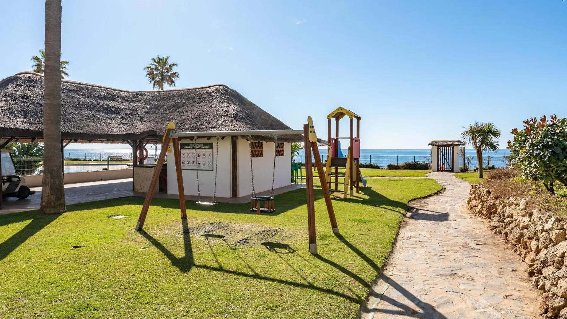 Mi Capricho Beachfront Apt Mijas